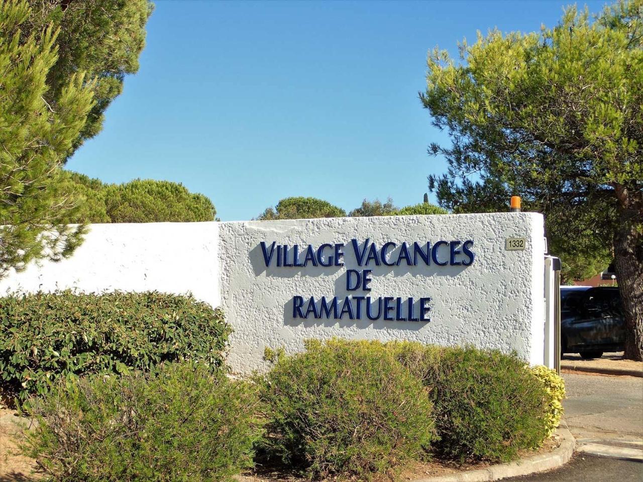 Village Vacances De Ramatuelle - Le Sentier Des Pins Kültér fotó